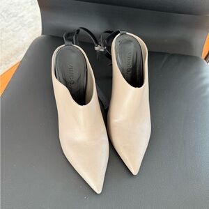 Vince Women's Taupe Leather Heels